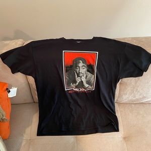 Throwback Tupac poetic justice movie graphic tee.